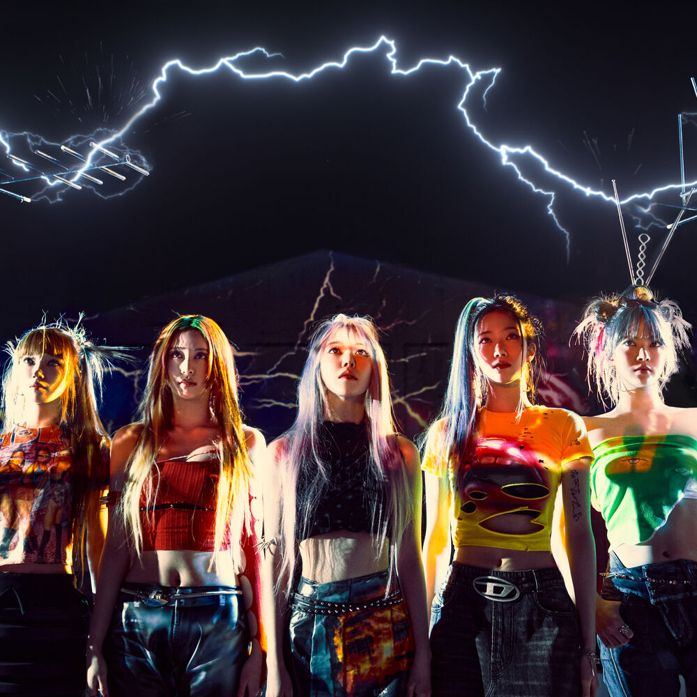 LE SSERAFIM élargit les frontières du K-Pop dans une renaissance artistique explosive !