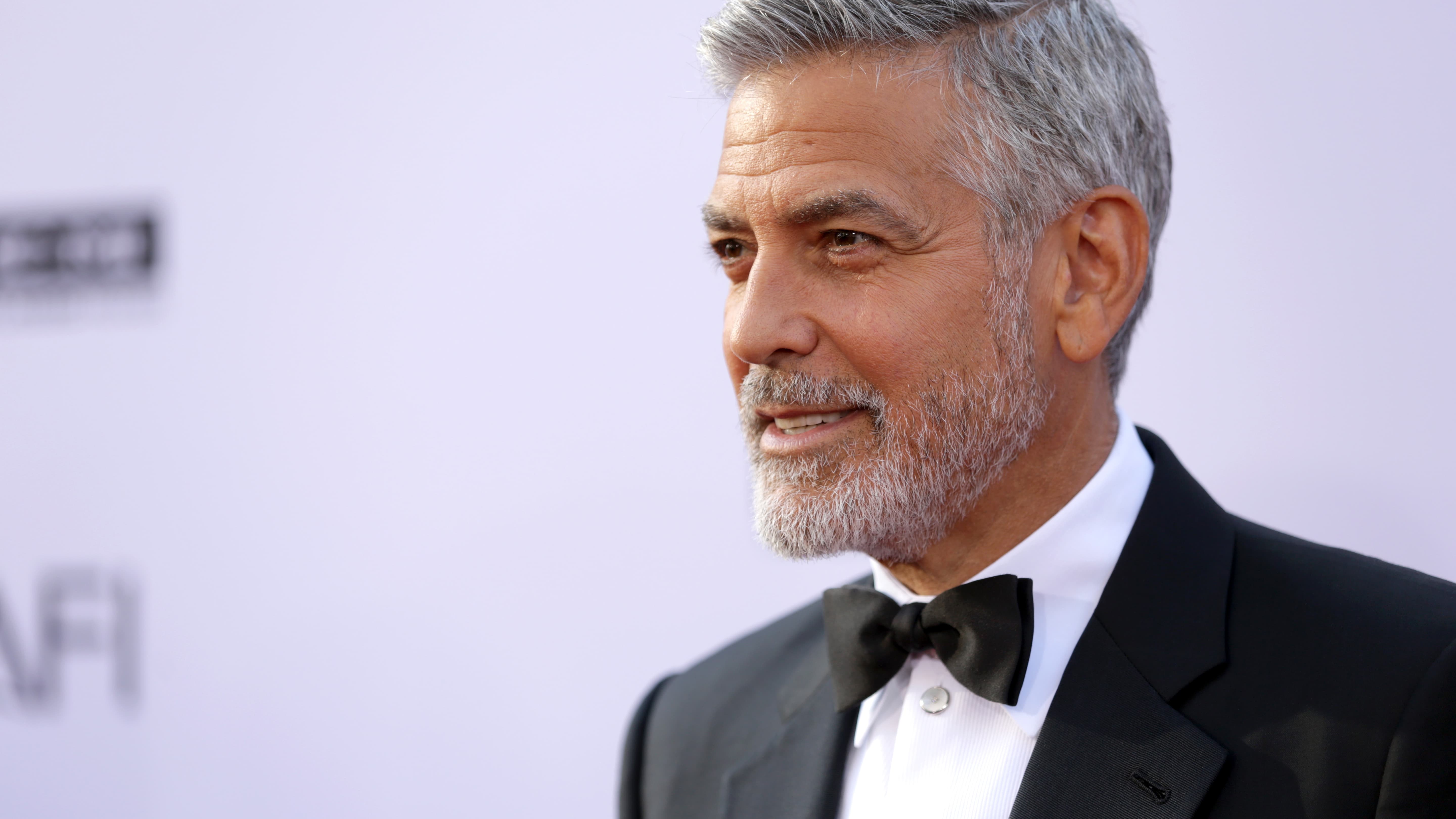 George Clooney répond à Trump après sa naturalisation française