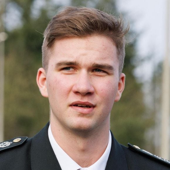 Prince Gabriel de Belgique : un avenir militaire qui fait la fierté du roi Philippe et de la reine Mathilde