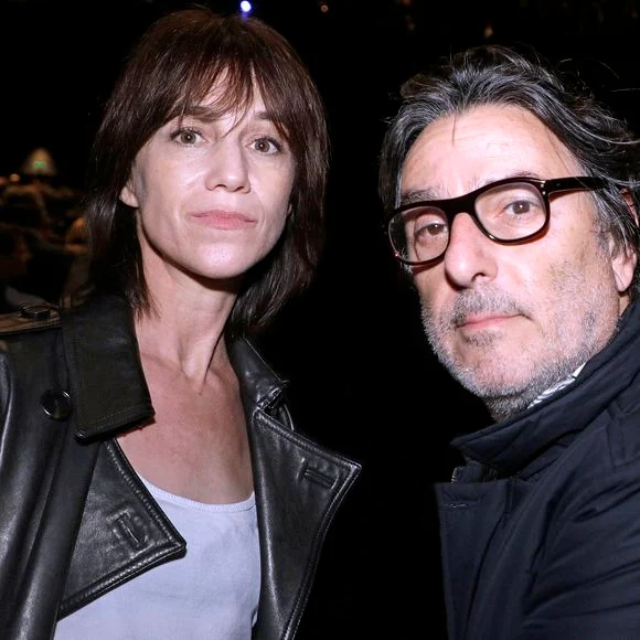 Charlotte Gainsbourg et Yvan Attal : un havre de paix au cœur des Alpilles