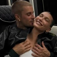 Photos controversées : Justin et Hailey Bieber divisent l’opinion publique