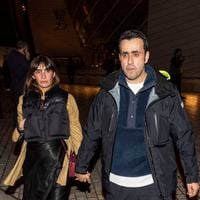 Jonathan Cohen : Sa compagne Piu Piu répond aux critiques sur son rôle de mère