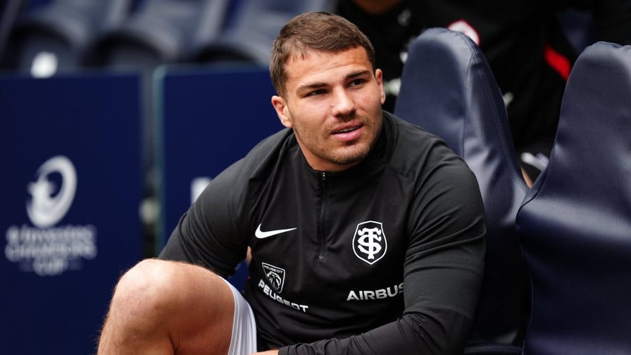 Antoine Dupont : De Toulouse à Castres, le parcours d’un champion