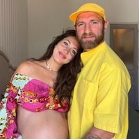 Louise Chabat : Une Voix Authentique sur la Maternité et l'Accouchement