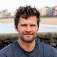 Alexis Michalik : son secret pour garder la ligne entre sport et équilibre alimentaire