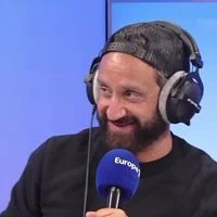 Pascal Praud succède à Cyril Hanouna sur Europe 1 : duel radio annoncé à la rentrée 2025