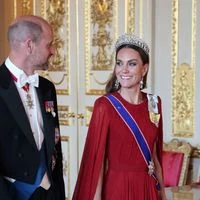 Kate Middleton éblouit lors de son grand retour au Banquet d’État en l'honneur de la France
