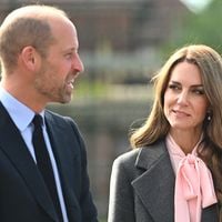 Kate Middleton et le Prince William apportent leur soutien à Farnborough
