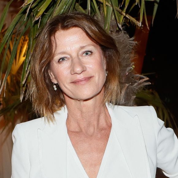 Carole Gaessler : Une vie paisible dans le Luberon entre nature et artisanat