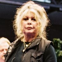 Pourquoi Brigitte Bardot a dû verser des dommages et intérêts à son fils Nicolas Charrier et à Jacques Charrier ?