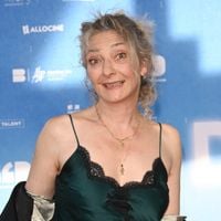 Corinne Masiero (Capitaine Marleau), son compagnon, naturopathe parmi les 6000 experts en France