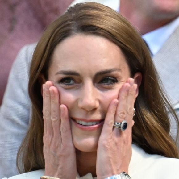 Kate Middleton : Une Première Royale dans l'Art avec le Victoria and Albert Museum