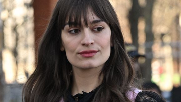 Clara Luciani partage une anecdote amusante sur son fils : "Il me met la honte parfois"