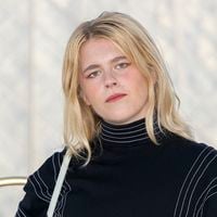 Zaho de Sagazan et Marina Foïs illuminent le défilé Louis Vuitton à Paris