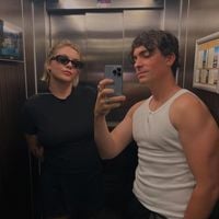 Louane et Florian Rossi : Transformation physique et fiançailles – Ce qu’il faut savoir