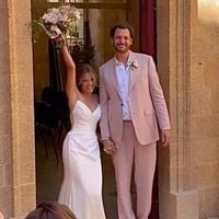 Mariage de Gennifer Demey et Eric Antoine : une robe inédite et un peignoir symbolique