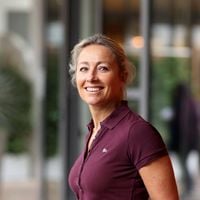 Anne-Sophie Lapix de retour à la télévision : dates et nouveautés sur M6 et RTL