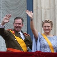 Guillaume de Luxembourg succède à Henri : une abdication historique et un nouveau règne prometteur