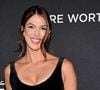 Iris Mittenaere au défilé L'Oréal Paris : analyse de son look et réactions des internautes