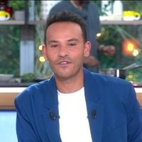 Mohamed Bouhafsi à la tête de C à Vous le week-end : audiences et défis