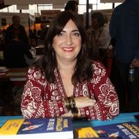 Virginie Grimaldi , pourquoi elle a quitté sa maison d’édition face à Vincent Bolloré