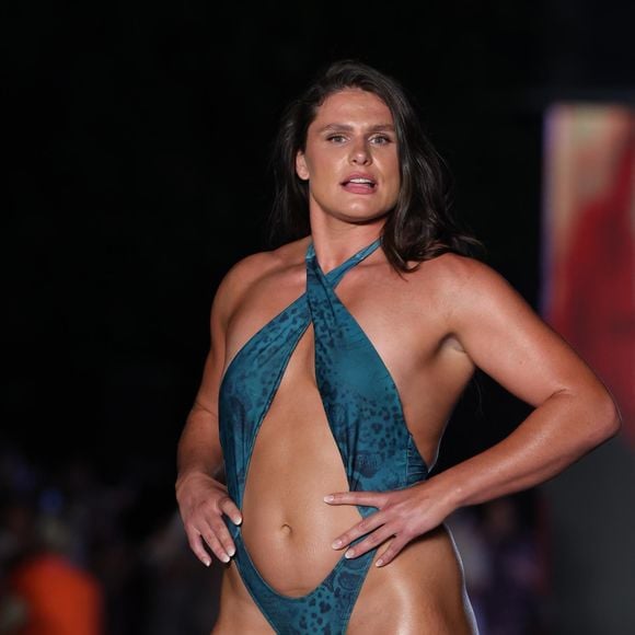 Ilona Maher sur le tapis rouge : entre élégance et sexisme ordinaire