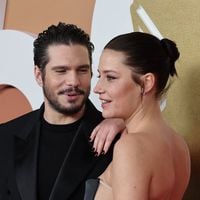 François Civil gêné par une proposition inattendue concernant son couple avec Adèle Exarchopoulos