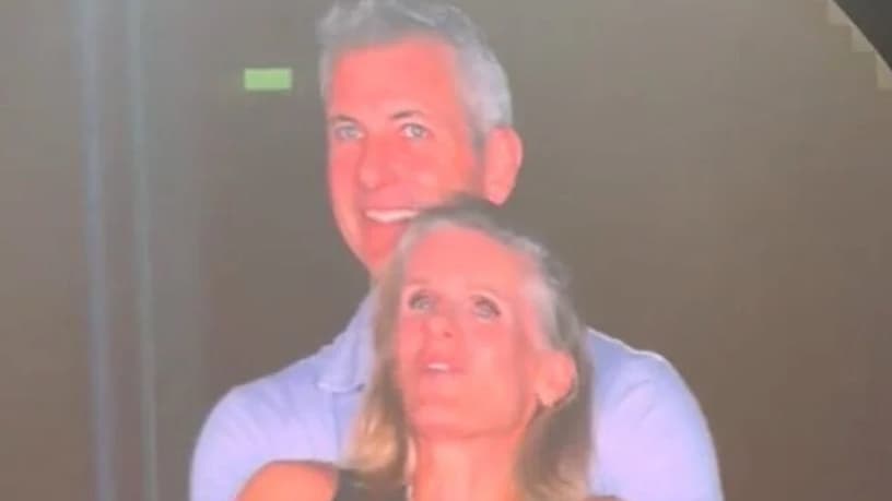 Kiss Cam au concert de Coldplay : le témoignage inédit de Kristin Cabot et les dérives du harcèlement numérique