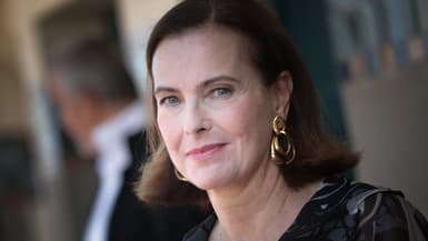 Carole Bouquet : Malaise sur Scène à Paris