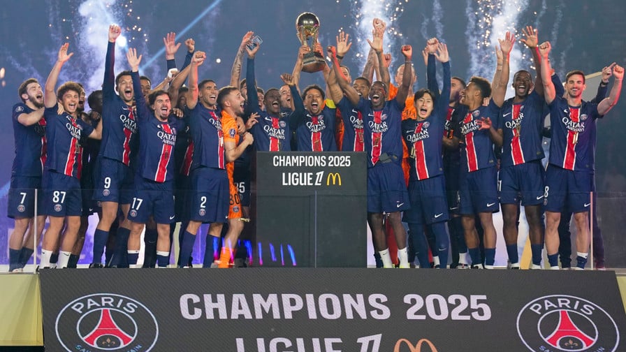 PSG : Gianluigi Donnarumma quitte le club, Lucas Chevalier débarque !