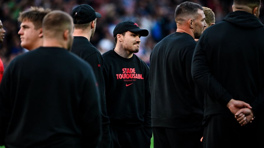 Transfert Antoine Dupont : Tout Savoir sur l’Avenir de la Star du Rugby Français