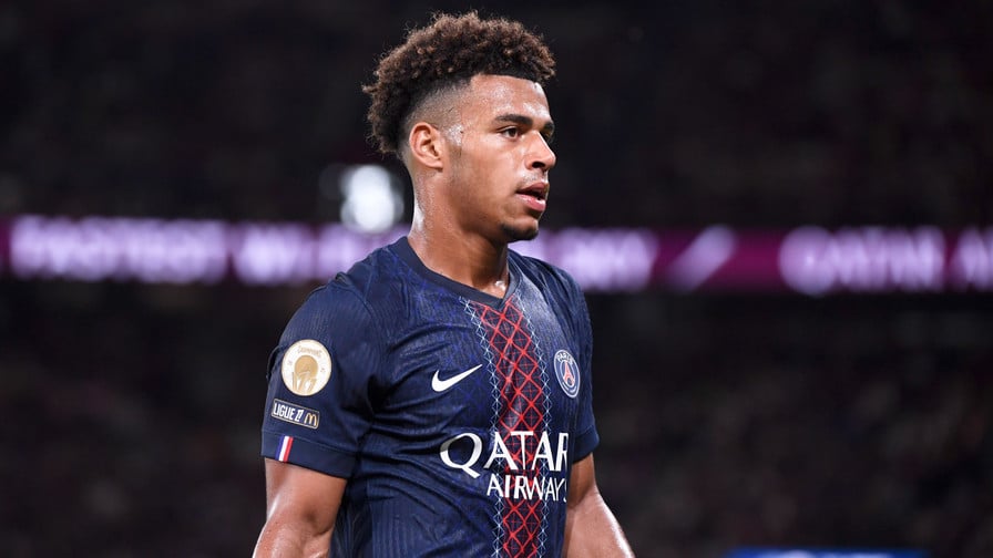 PSG - Désiré Doué : Pourquoi Deschamps le place au milieu