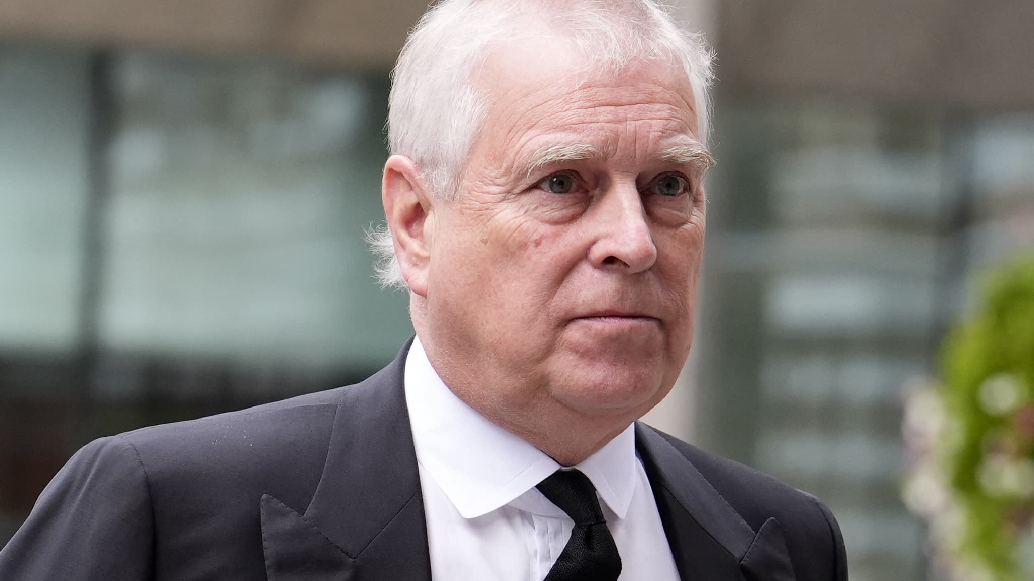 Affaire Epstein : Pourquoi le Prince Andrew est-il sommé de témoigner devant le Congrès américain en 2025 ?
