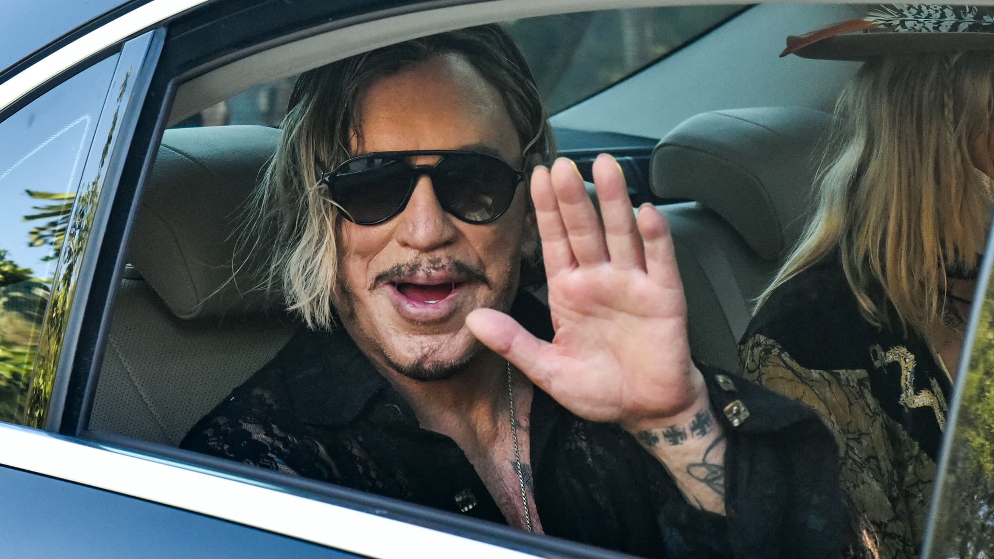 Mickey Rourke menacé d'expulsion : une cagnotte en ligne lancée
