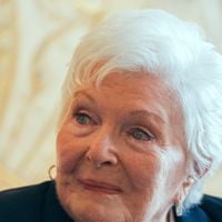 Line Renaud à 97 ans : confidences, regrets et combats d’une icône