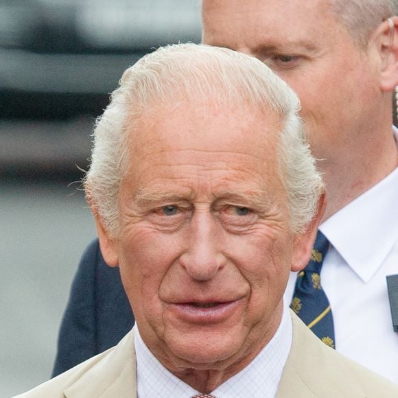 Charles III : Des nouvelles rassurantes sur son état de santé malgré le cancer