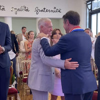 Didier Deschamps s’éclate au mariage de son fils Dylan – Un événement inoubliable