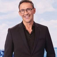 Julien Courbet alerte M6 sur sa surexposition : Vers une programmation plus équilibrée ?