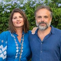 Romain Sardou & Kym Thiriot, un été culturel à Ramatuelle près de Michel Sardou