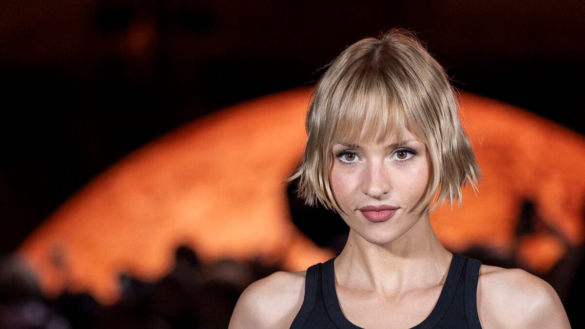 Angèle et Bradley Cooper : cliché complice au gala de l’Alliance 2025 qui enflamme la toile