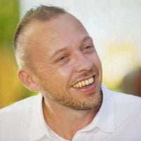 Yann (L’amour est dans le pré) amoureux : Découvrez son nouveau compagnon Jérôme