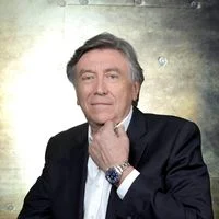 Jacques Legros : sa nouvelle vie de rêve loin de Paris dans une villa corse