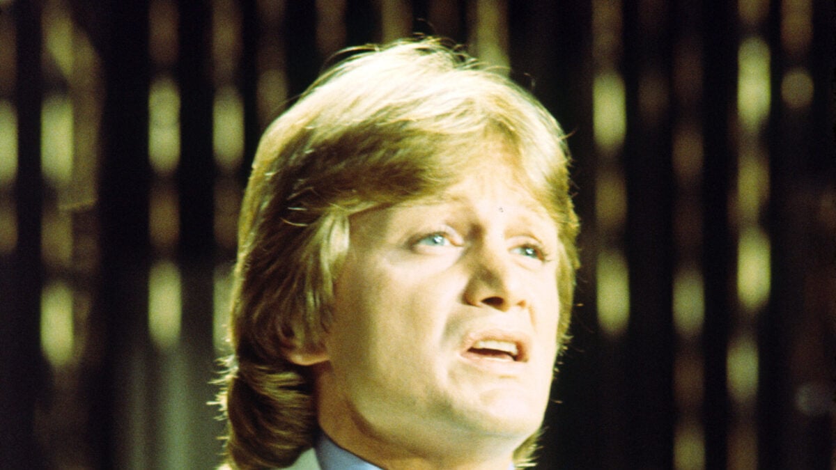 Vente du Penthouse de Claude François à Paris : Vue Panoramique et Héritage Musical Inoubliable