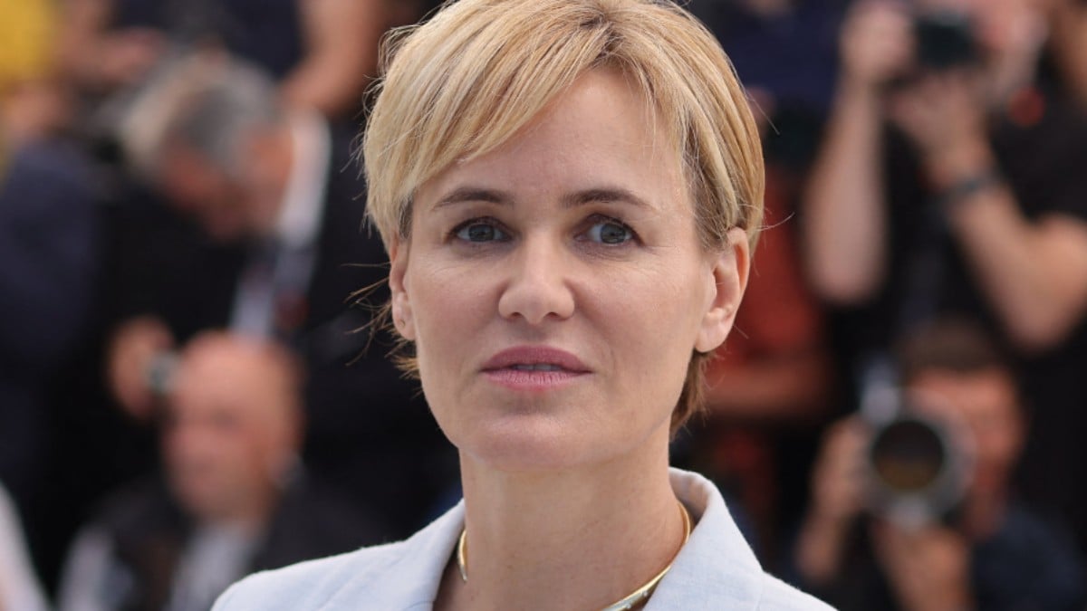 Judith Godrèche Menacée : Tags Violents sur sa Porte, sa Fille en Danger