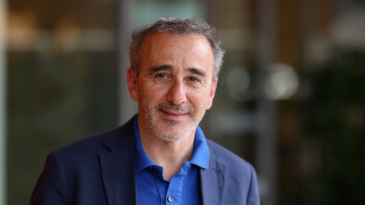 Élie Semoun hors de lui : insultes, désinformation et polémique autour de son spectacle Cactus