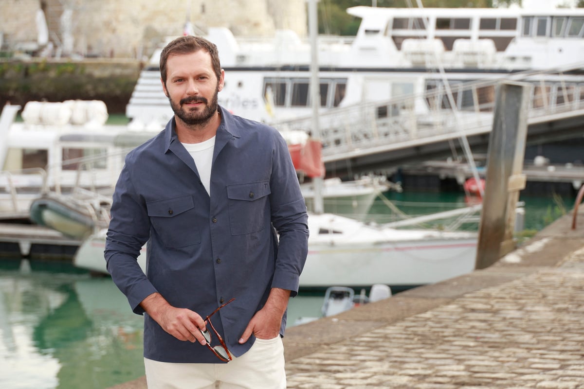 Hugo Becker en couple ou célibataire ? La vérité sur la vie amoureuse de l'acteur de Montmartre