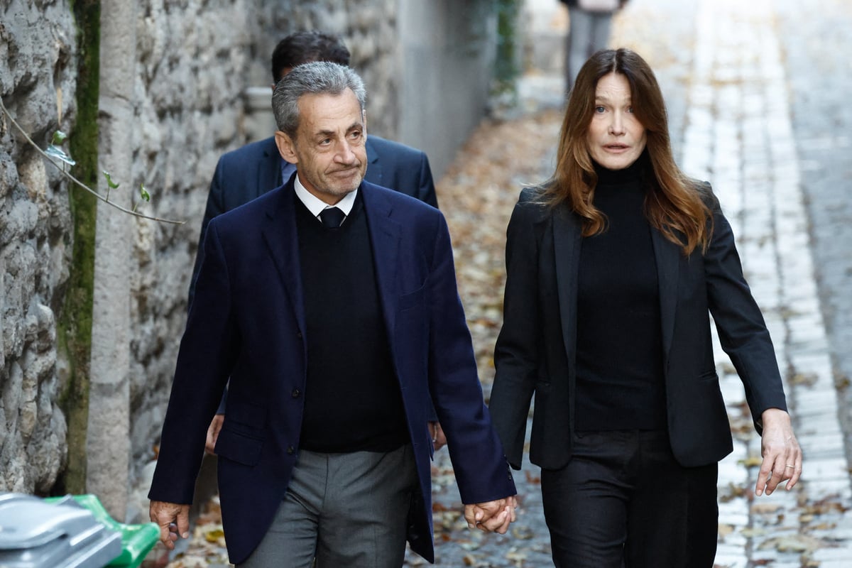 Nicolas Sarkozy en Prison : Première Visite de Carla Bruni et Détails de sa Détention en 2025