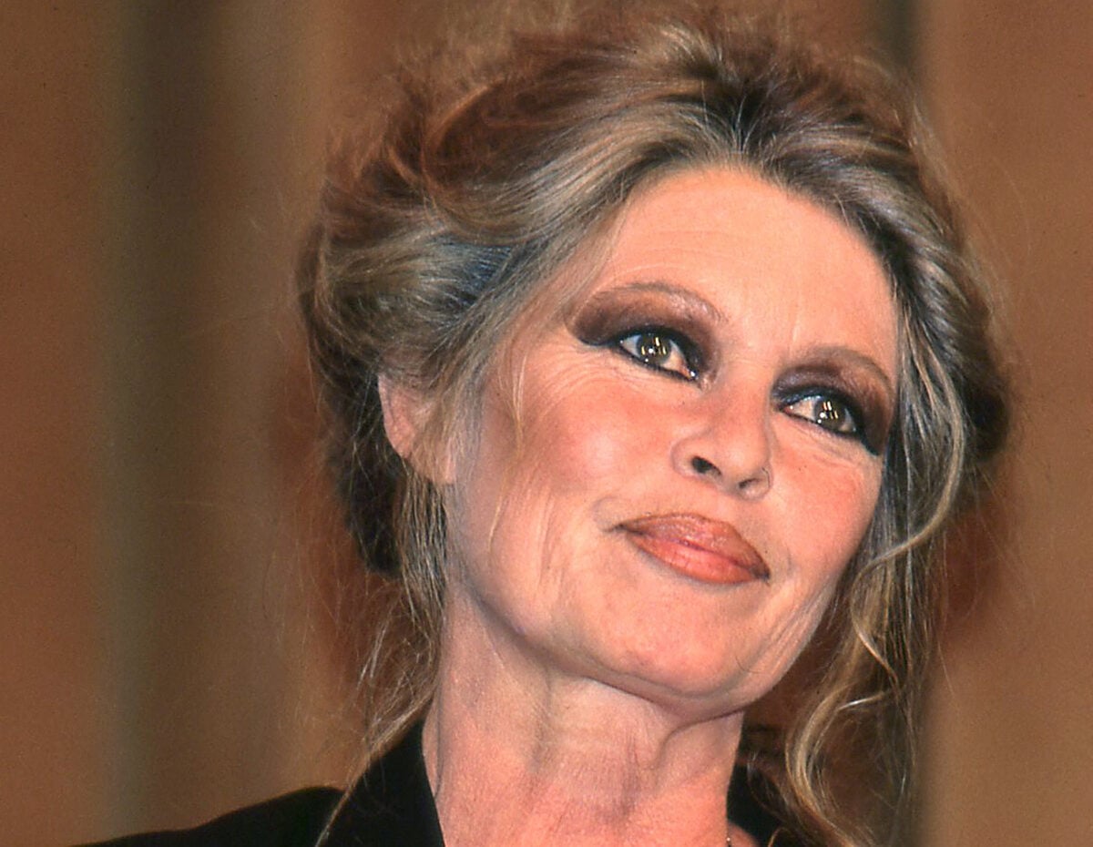 Obsèques de Brigitte Bardot : cérémonie et mise au point de Marine Le Pen