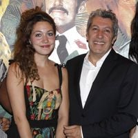 Alain Chabat : Sa fille Louise face à un rebondissement dans sa grossesse