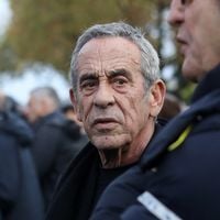 Mort de Thierry Ardisson : ses derniers instants aux côtés d’Audrey Crespo-Mara et ses enfants
